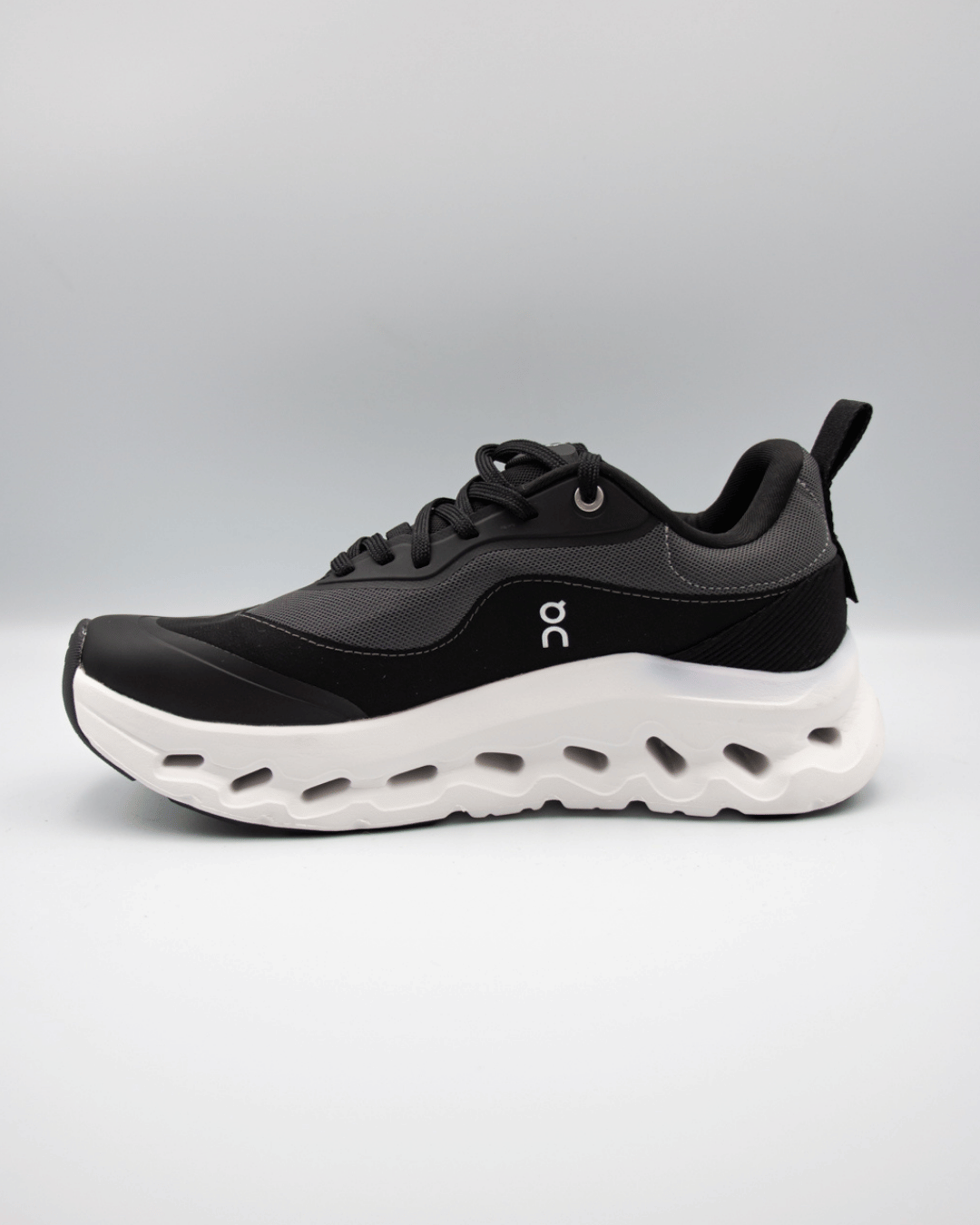 On Running x LOEWE Cloudtilt 2 Black & White