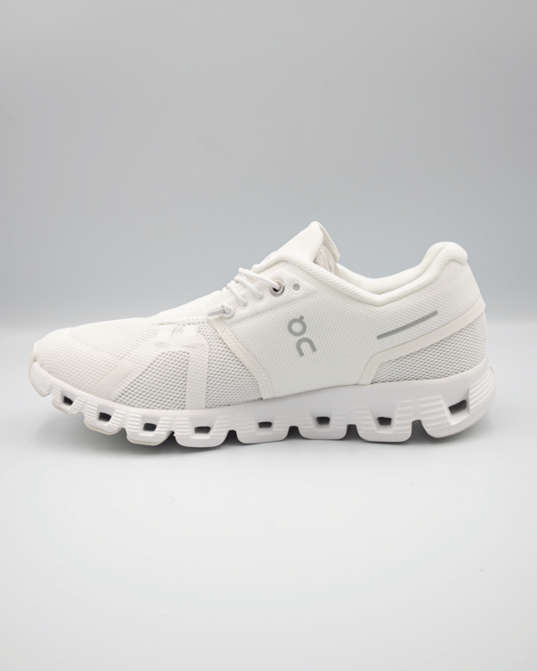 On Cloud 5 All White