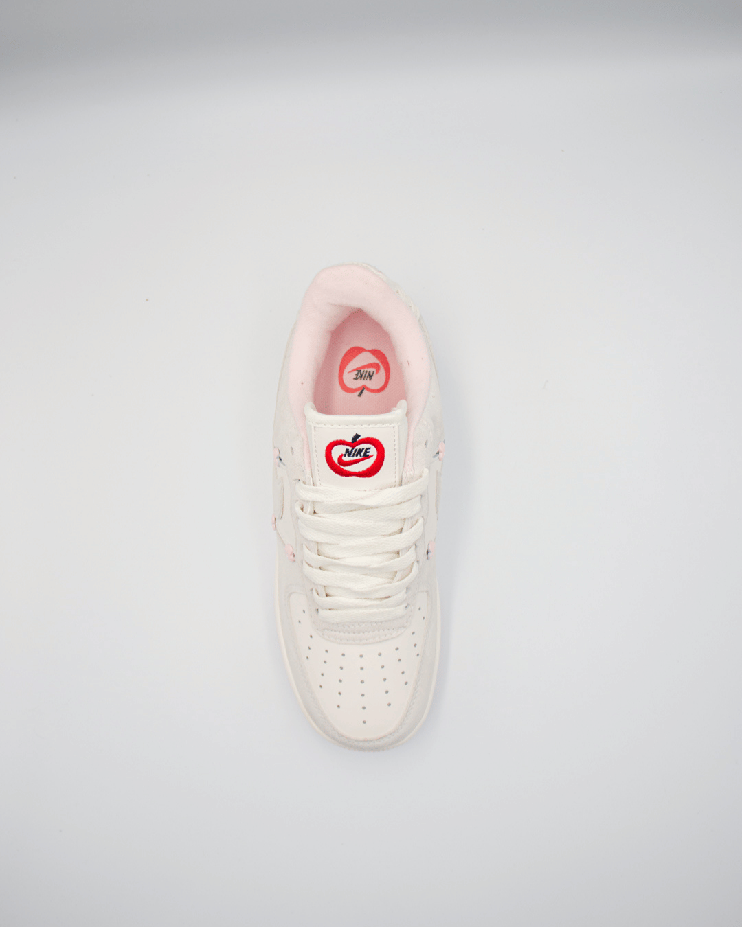Nike Air Force 1 Low Valentine's Day (2025)