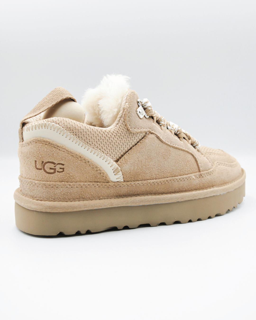 UGG Lowmel Sand