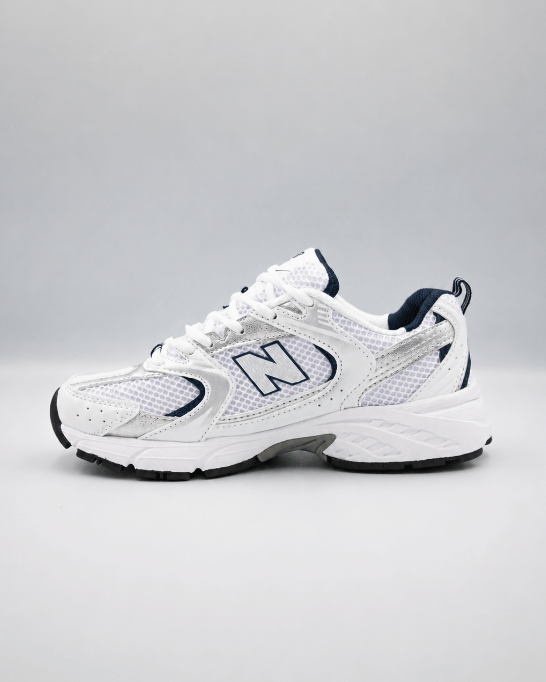 New Balance 530 White Silver Navy