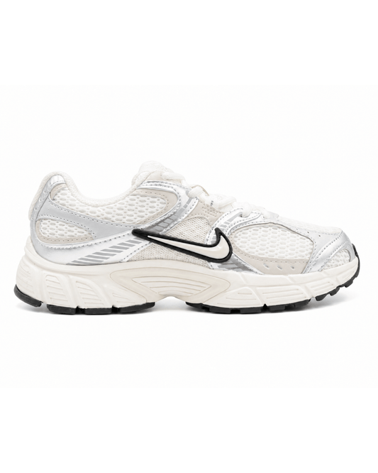 Nike V5 RNR White/Metallic Silver/Black