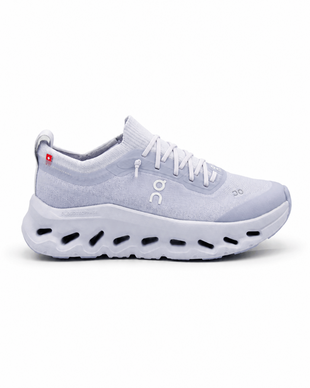 On Cloudtilt Moon