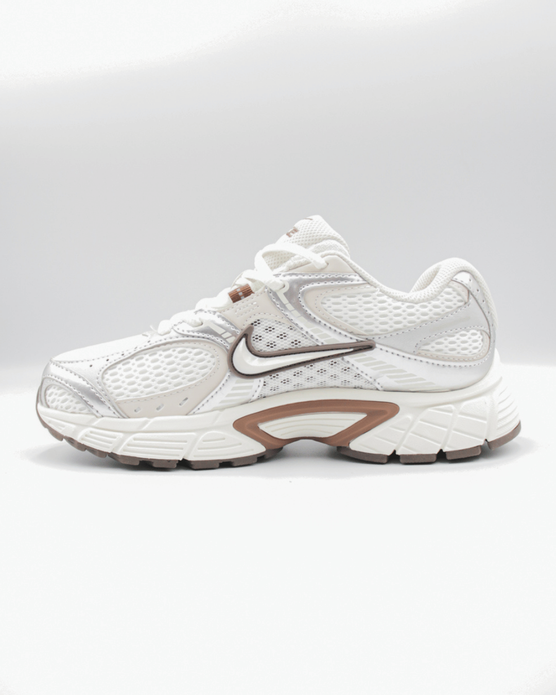 Nike V5 RNR Sail/Light Orewood Brown