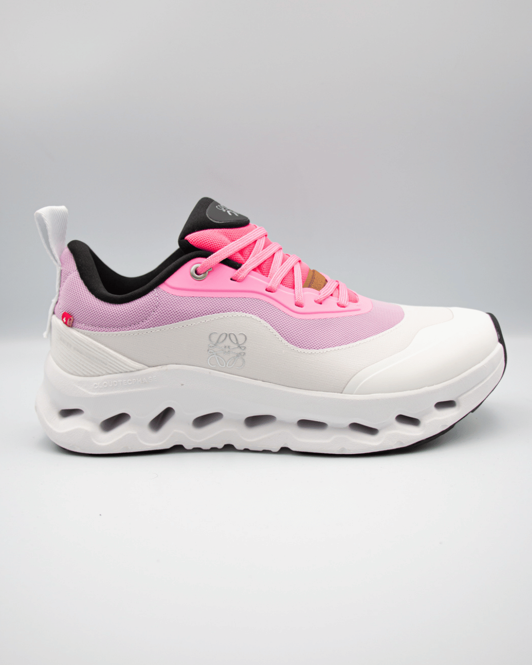ON Running x LOEWE Cloudtilt 2 Pink & White