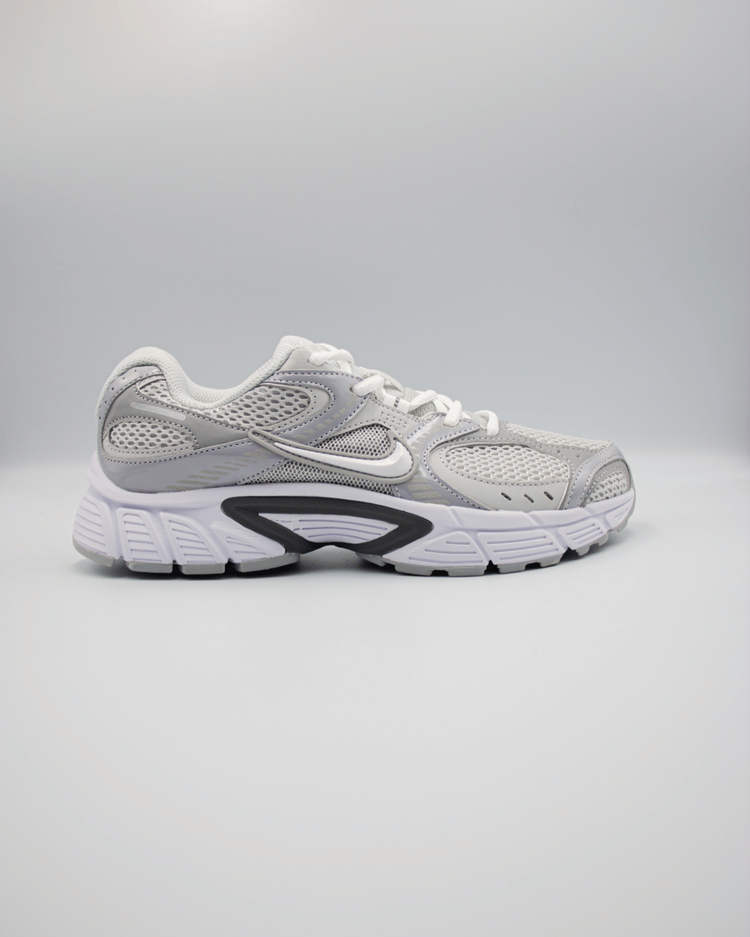 Nike V2K Run Summit White / Metallic Silver