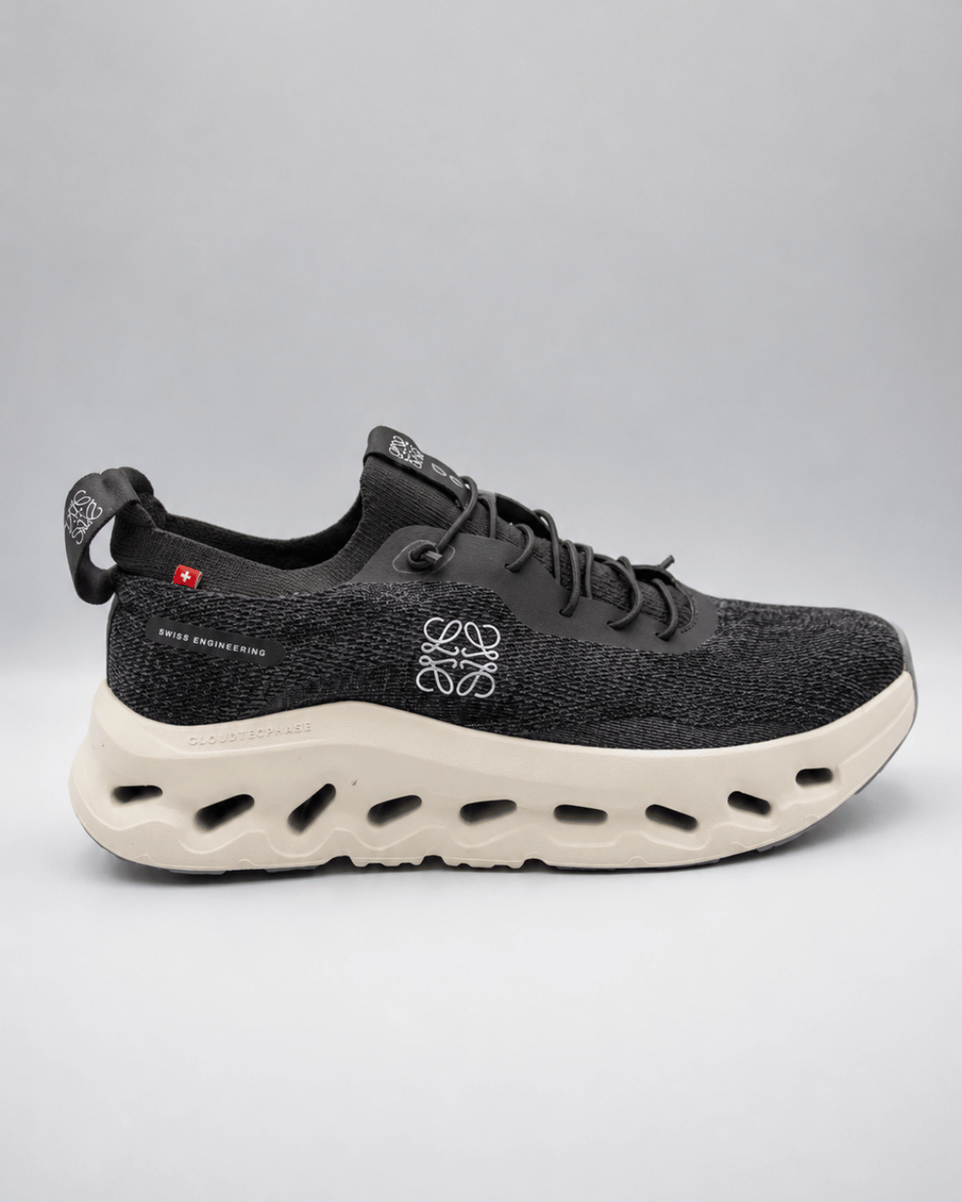 LOEWE x On Cloudsolo Black & White