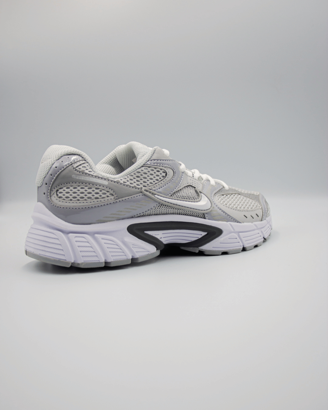 Nike V2K Run Summit White / Metallic Silver