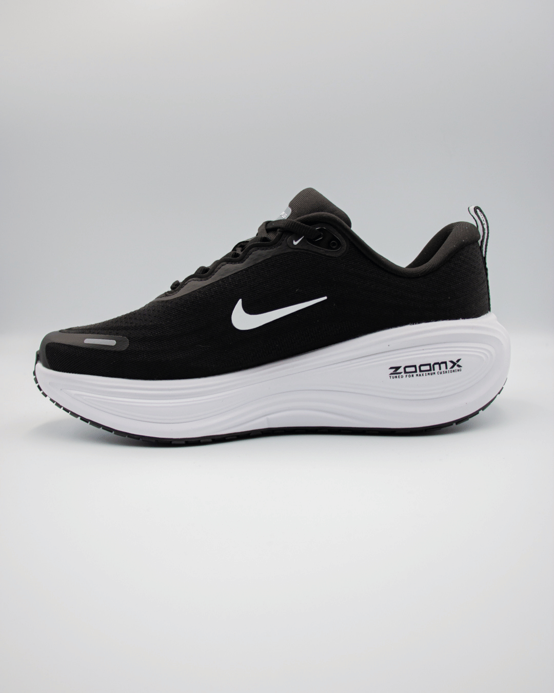 Nike Vomero Plus Black/White
