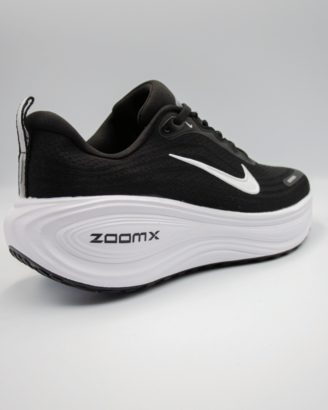 Nike Vomero Plus Black/White