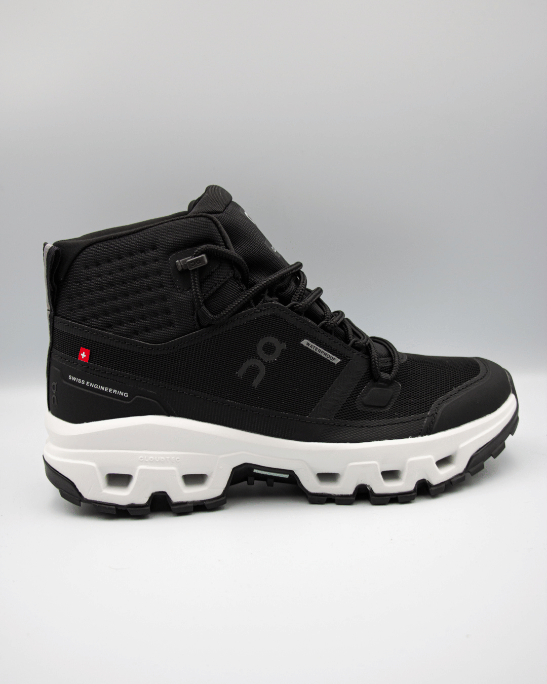 On Cloudrock Mid Waterproof Black/White