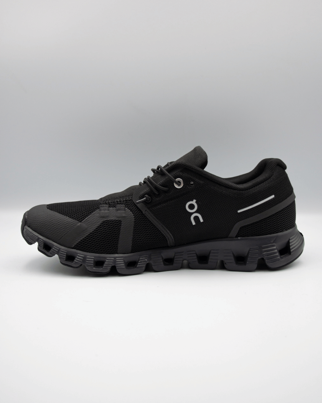 On Cloud 5 All Black