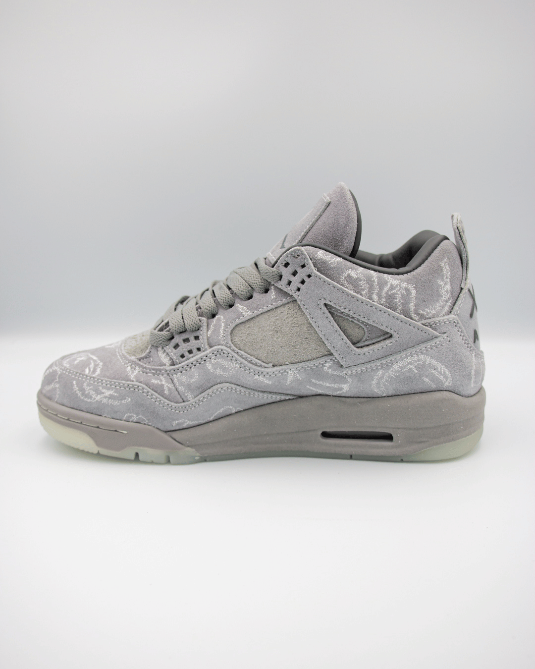 Air Jordan 4 Retro x KAWS Cool Grey