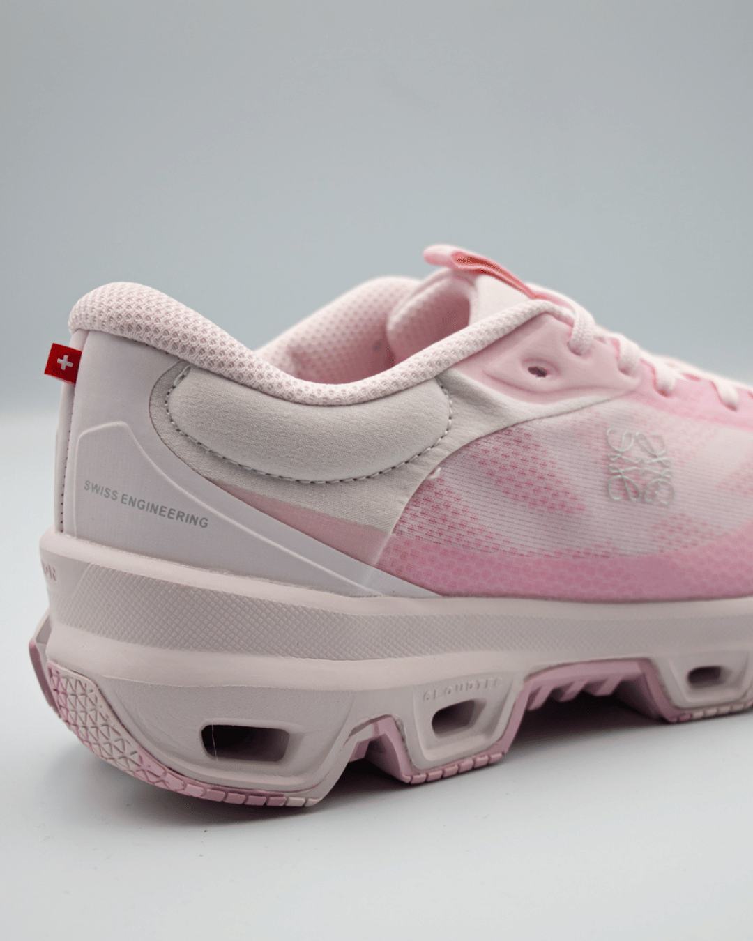 On Running x LOEWE Cloudventure 2 Pale Pink