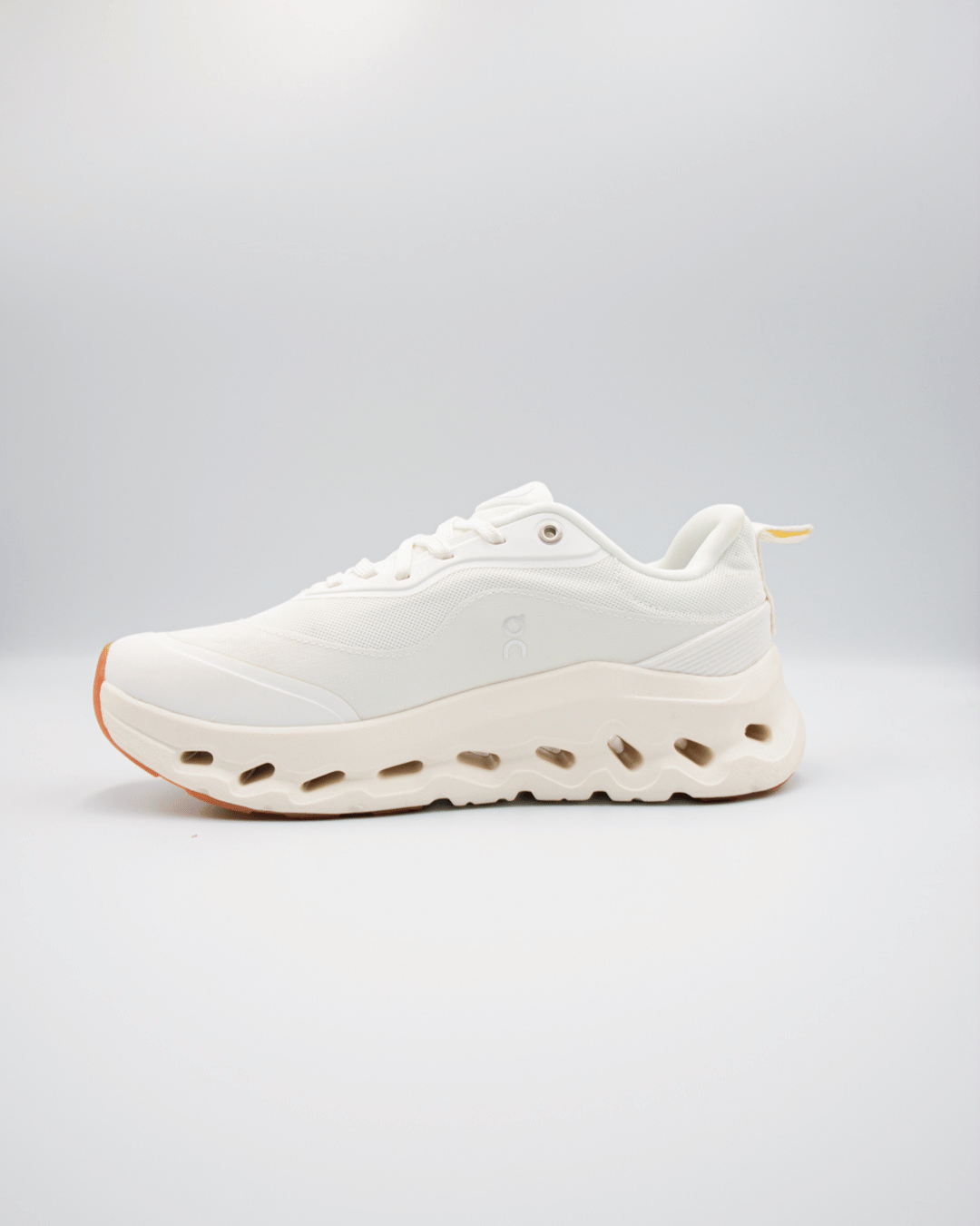 LOEWE x On Cloudtilt 2 All White