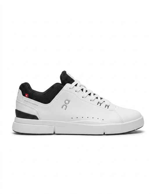 On The Roger Advantage White/Black