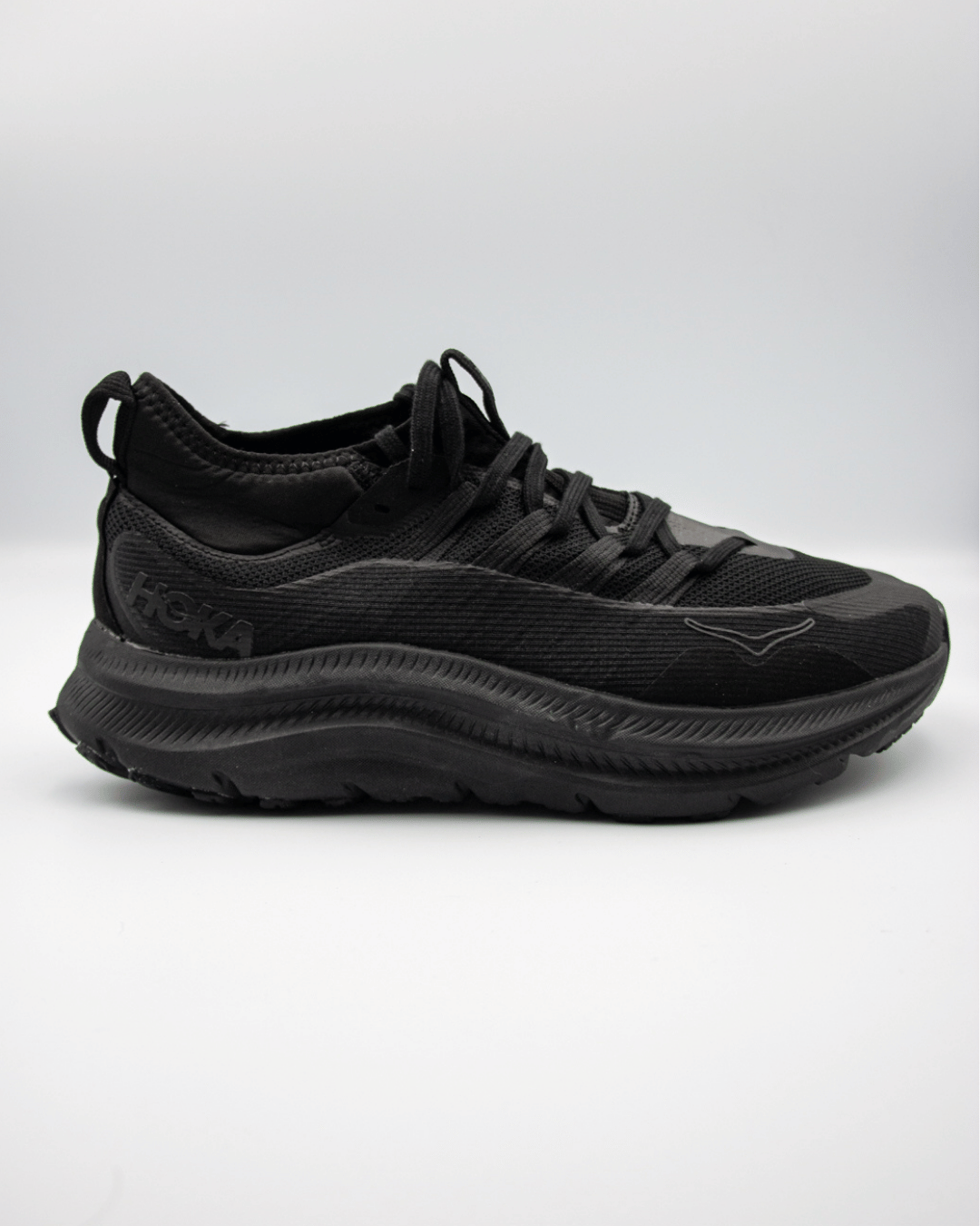 Hoka One One Kawana Mid Triple Black