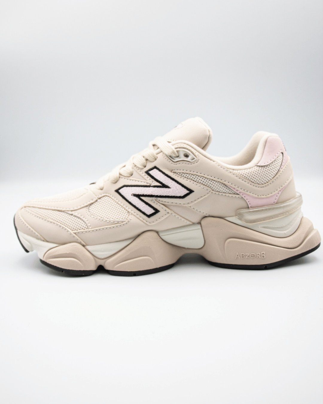 New Balance 9060 Linen/Light Pink