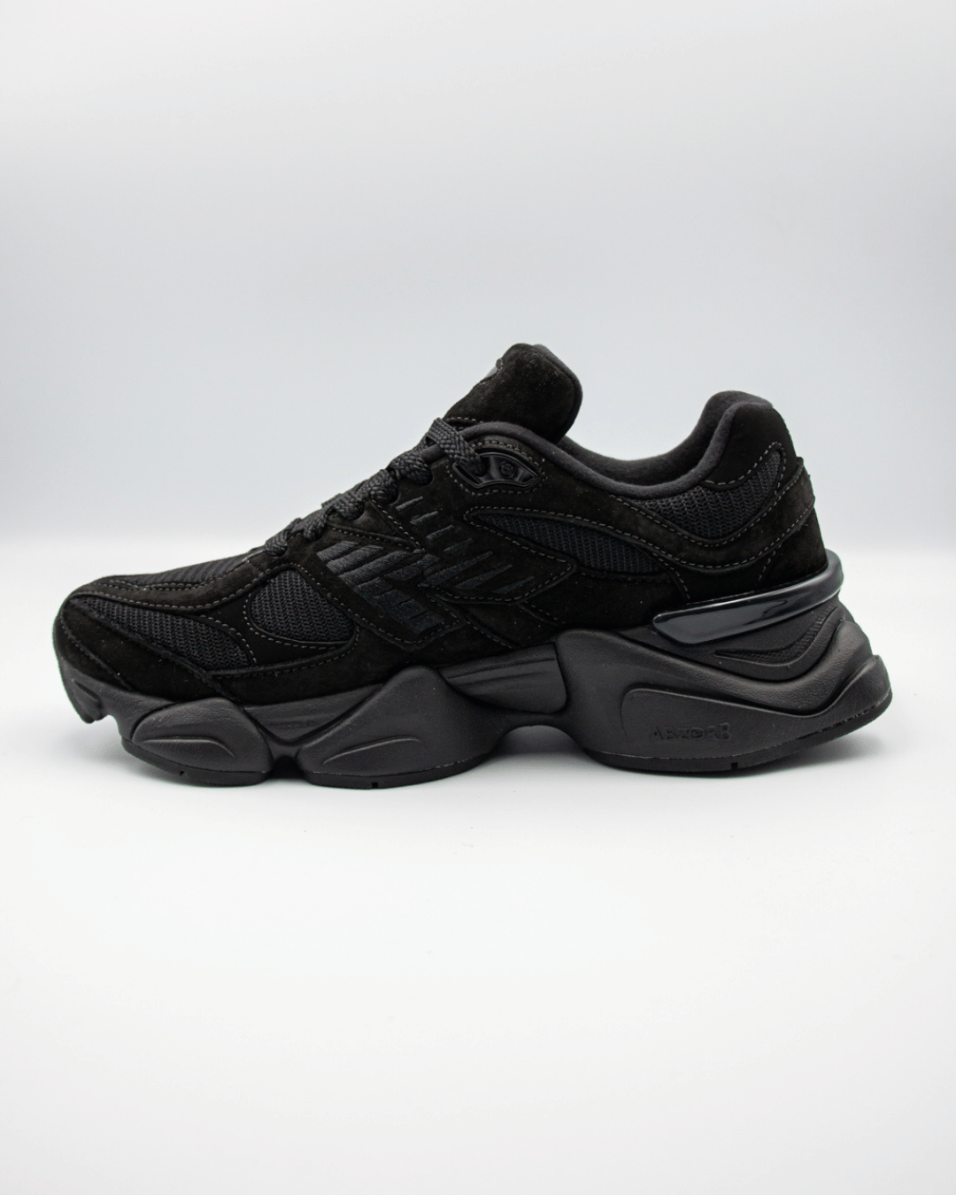 New Balance 9060 Triple Black Premium