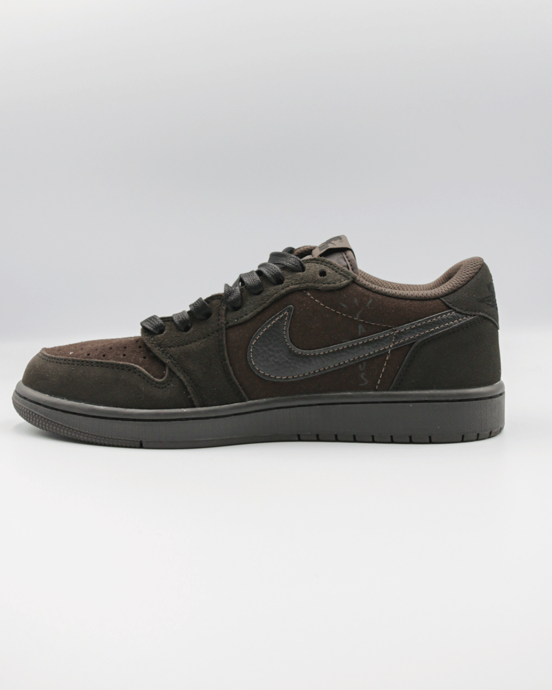 Jordan 1 Retro Low OG SP Travis Scott Velvet Brown