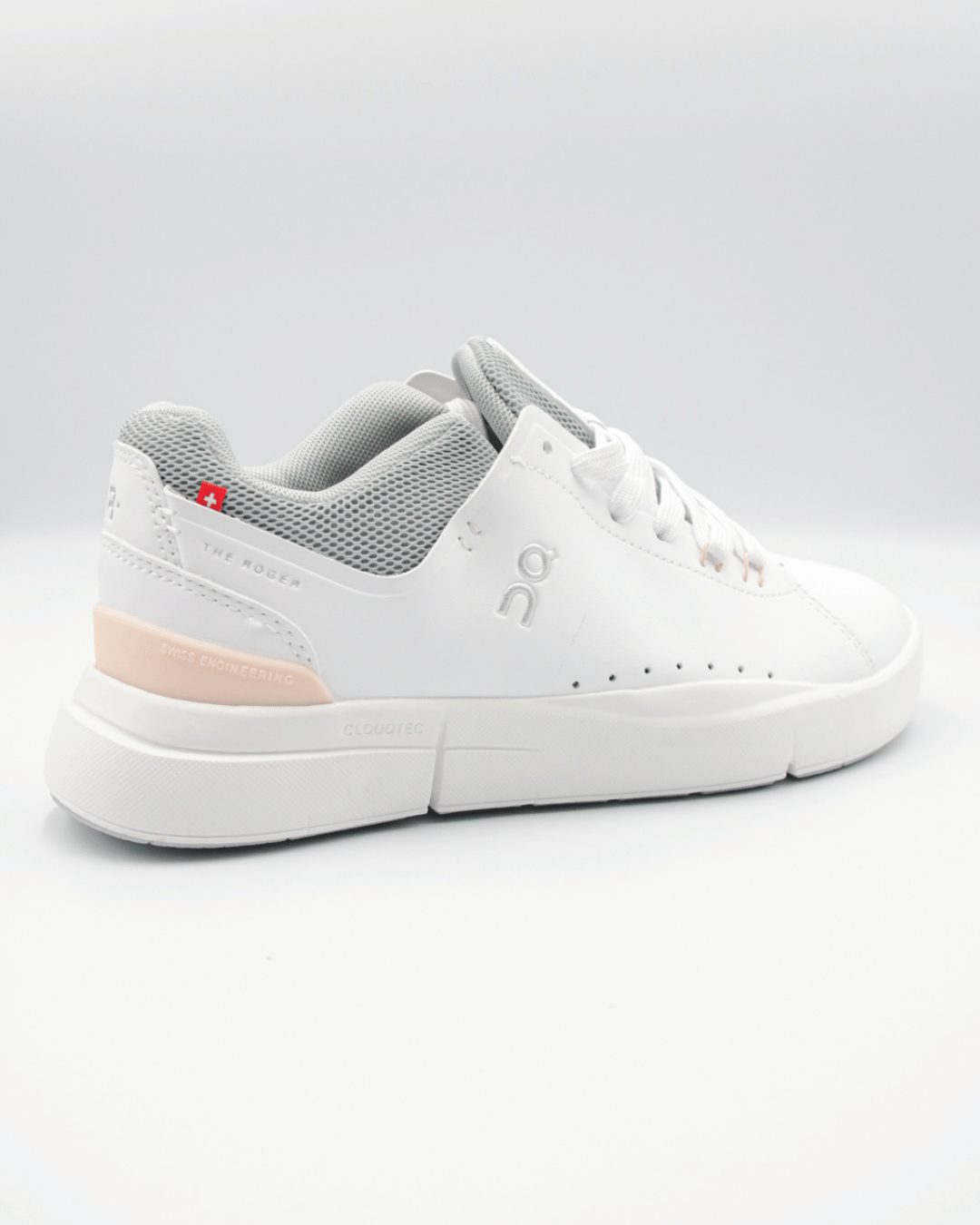 On The Roger Advantage White/Rosewood