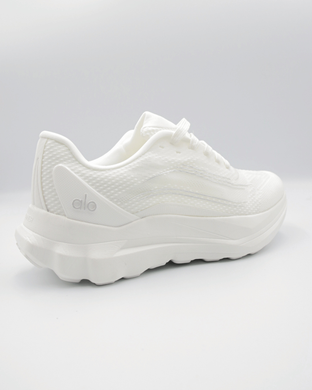 ALO Runner White