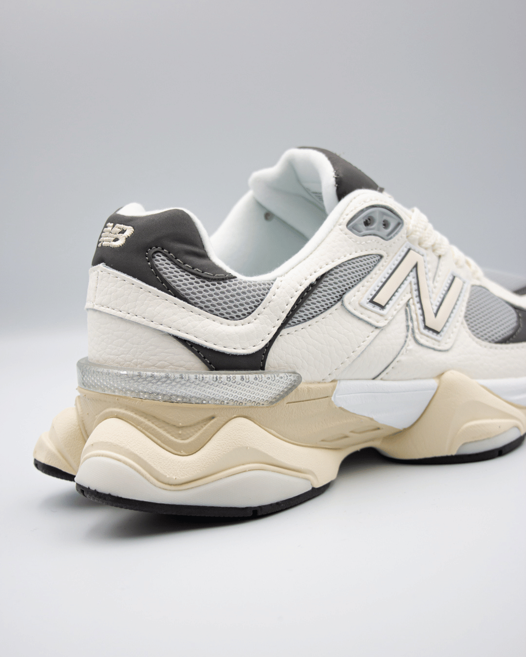 New Balance 9060 Sea Salt Castlerock